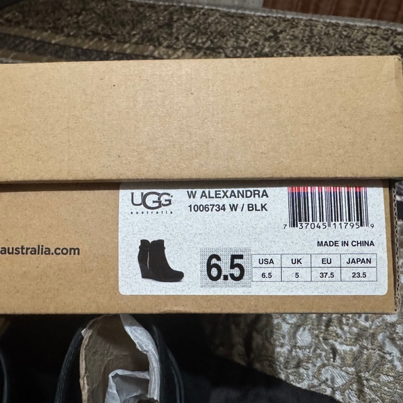 UGG ALEXANDRA Suede Wedge Ankle Boots Black Color Size 6.5 $220 - Picture 7 of 7